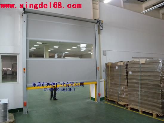 東莞鏵冠橡塑制品有限公司(厚街工業卷簾門)