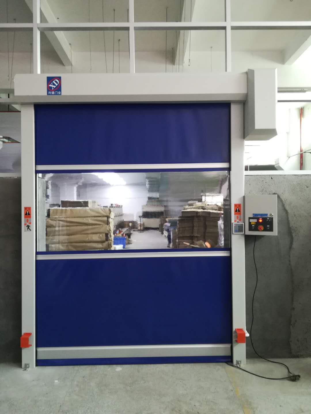 面對繁多的快速感應門廠家,該如何選擇?